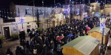Monterosso Almo, neppure la pioggia ferma il presepe vivente