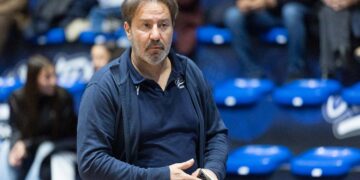 La Virtus Ragusa cerca la svolta dalla difesa, intanto festeggia il primo posto in classifica