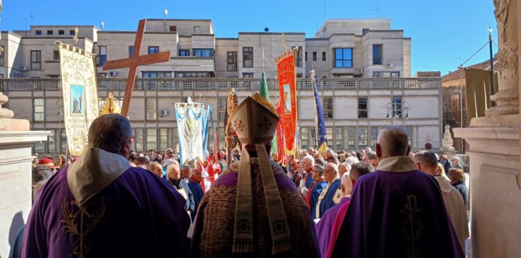 Ragusa, giubileo diocesano delle confraternite. Il messaggio del vescovo