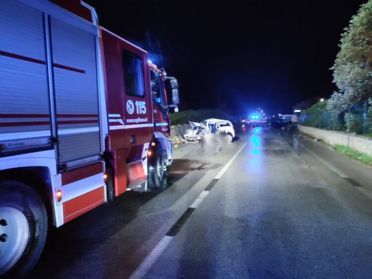 Incidente mortale alle porte di Ragusa, muore un 19enne