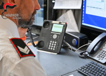 Vittoria, scippa anziana e le rompe il femore: 44enne arrestato