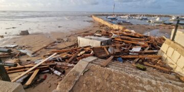 Punta Secca, il lido Anticaglie non esiste più