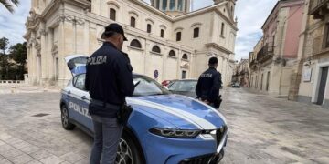 Comiso, braccialetto elettronico per un 46enne: perseguitava la ex e l’amico di lei