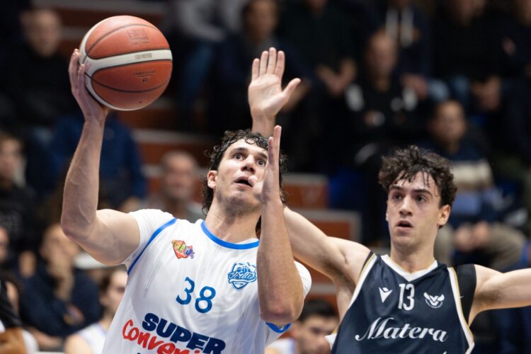 La Virtus Ragusa chiude in casa il girone di andata con il Teddy Bear Toss