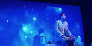 Ragusa, oggi e domenica Marco Manera al teatro Donnafugata con Parisea