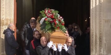L’ultimo saluto di Chiaramonte al dj Salvo Molè