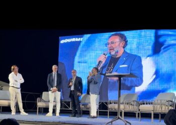 “Sei stato un testimone fondamentale del processo di sviluppo della nostra enogastronomia di qualità”