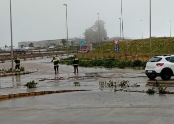 Ragusa, si allagano i sottopassi. Intervengono i vigili del fuoco