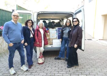 Materiale scolastico e libri al Comprensivo Salerno di Niscemi, l’iniziativa di solidarietà della Flc Cgil di Ragusa