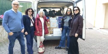 Materiale scolastico e libri al Comprensivo Salerno di Niscemi, l’iniziativa di solidarietà della Flc Cgil di Ragusa
