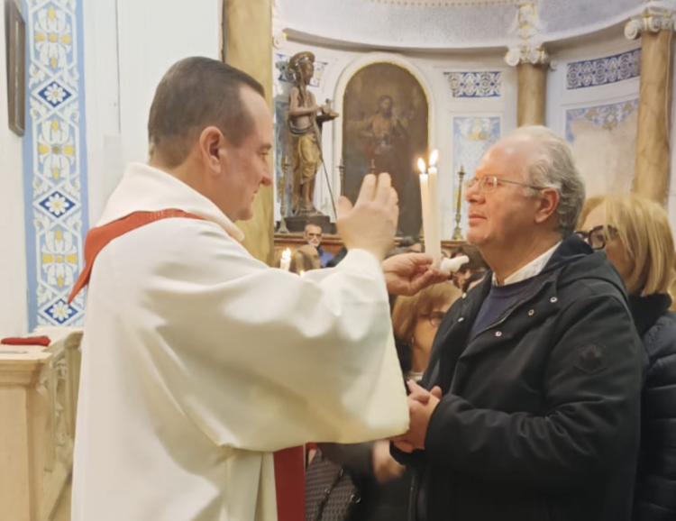 Celebrazioni in onore di San Biagio a Comiso, domani nove messe e benedizione della gola