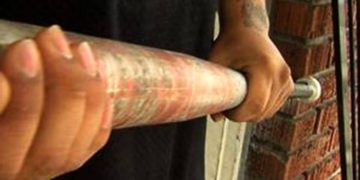 Ragusa, prese a colpi di mazza il rivale in amore: condannato a 6 anni e sei mesi di reclusione