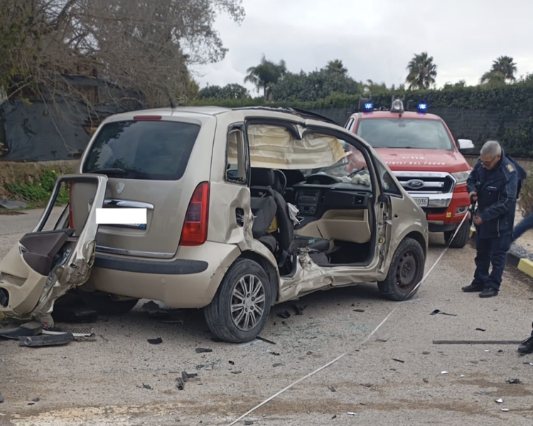 Grave incidente stradale in contrada Salmé a Vittoria, due feriti in prognosi riservata