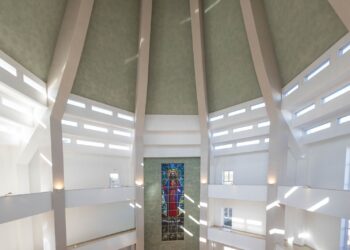 Nuova chiesa del Sacro Cuore a Ragusa, il vescovo La Placa presiederà il rito della dedicazione dell’altare