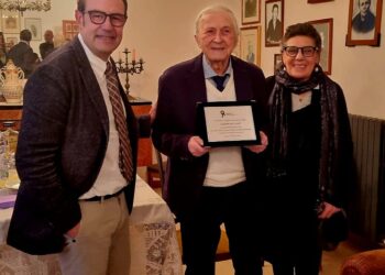 Santa Croce, consegnata una targa alla carriera all’architetto Giuseppe Micciché