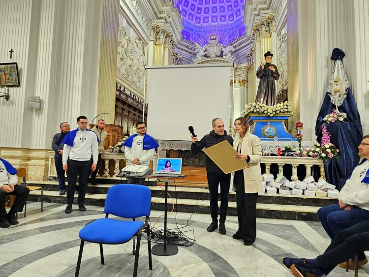 Ispica, l’attrice Claudia Koll testimone di speranza all’Annunziata