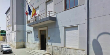 Dispersione di cloro benzene al Marconi, evacuato l’istituto