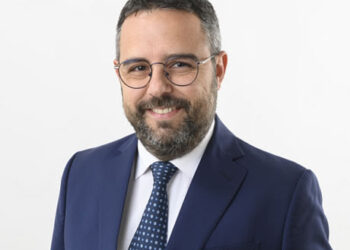 Consiglio comunale a Modica, Aurnia si dimette