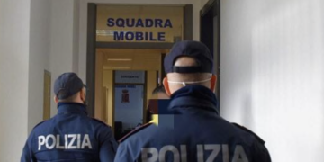 Ragusa, rubò in un’attività commerciale: finisce ai domiciliari