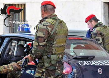 Vittoria, arrestato un 23enne per detenzione di armi e munizioni