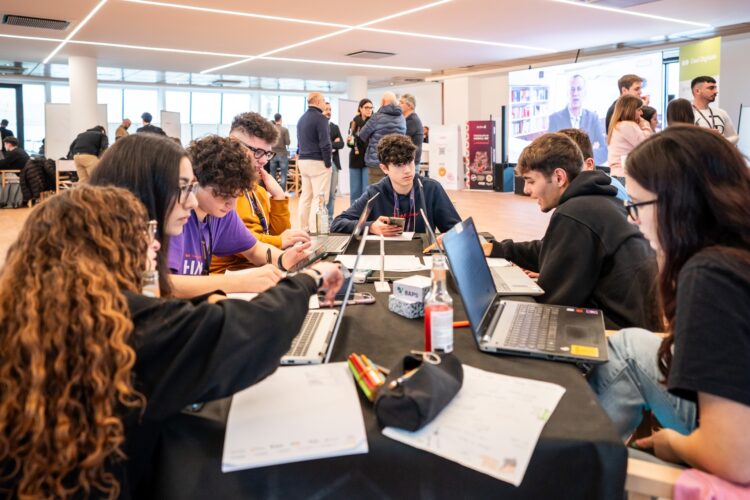 Ragusa, torna Hack your talent: oltre 400 iscritti. E’ un record