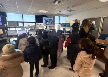 Ragusa, piccoli poliziotti in visita alla Questura