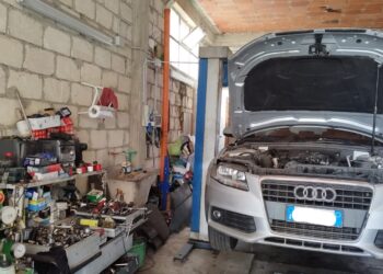 Modica, officina abusiva: sequestrate le attrezzature e segnalato il responsabile