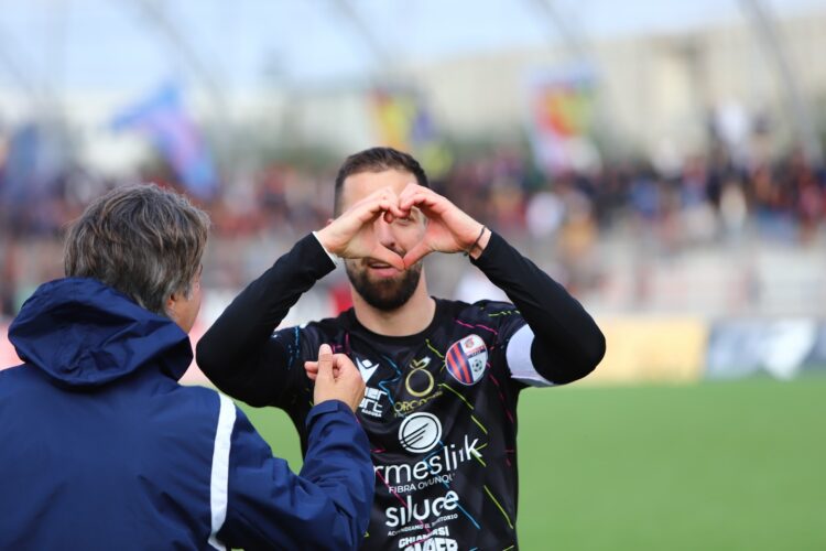 Il Modica calcio batte la Messana e si avvicina sempre di più alla Serie D