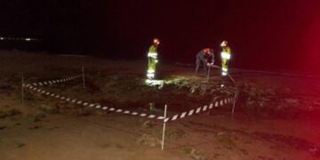 Scoglitti, affiora in spiaggia un ordigno della Seconda guerra mondiale