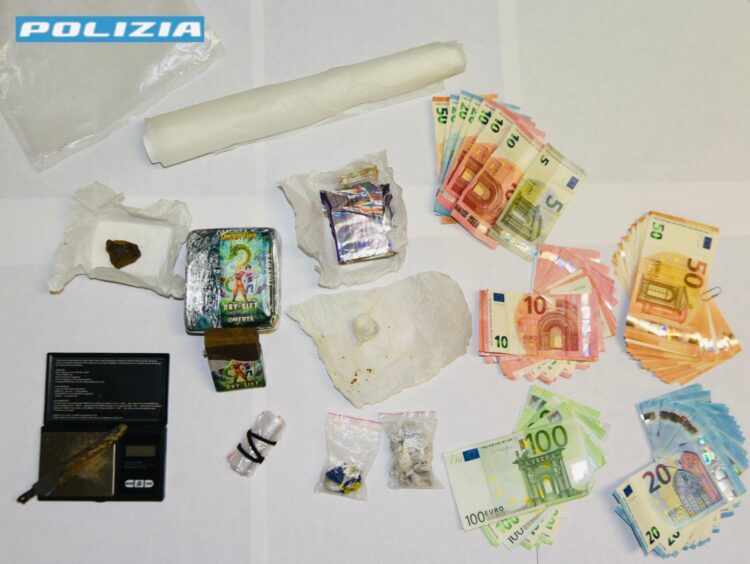 Spaccio di droga a Ragusa, un trentenne finisce ai domiciliari