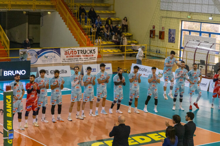 Il Volley Modica nel nido del Gabbiano Mantova per gara 1 dei play off