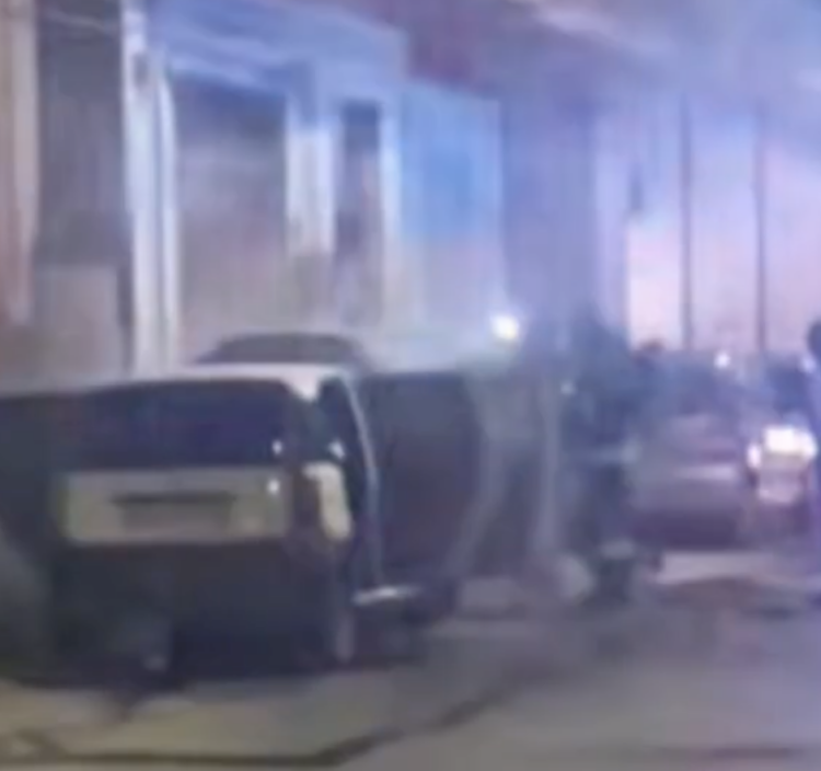 Vittoria, Panda in fiamme nel corso della notte in via dell’Acate: si sospetta un rogo doloso