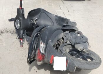 Comiso, scivola con la moto: un ferito