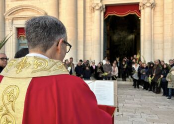 Pasqua a Comiso, ieri la benedizione delle palme e dei ramoscelli d’ulivo