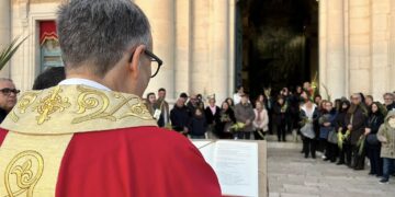 Pasqua a Comiso, ieri la benedizione delle palme e dei ramoscelli d’ulivo