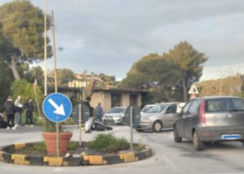 Modica, scontro tra auto e moto in via San Giuliano