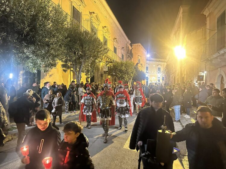 Torna a Ragusa la Via Crucis vivente: è in programma domenica con raduno in piazza Chiaramonte