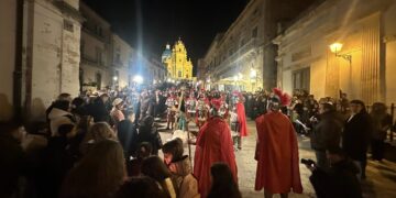 Il racconto che parla al cuore, domenica la Via Crucis vivente a Ibla
