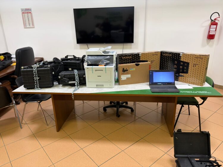 Modica, cinque telecamere mobili contro gli insozzatori seriali