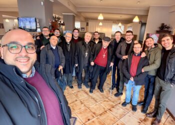 I seminaristi di Ragusa in visita al vescovo emerito Paolo Urso