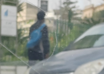 Ragusa, brandiva coltello da cucina in viale Colajanni: condannato a 8 mesi di reclusione