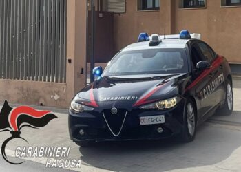 Vittoria, non si ferma all’alt: al volante ubriaco