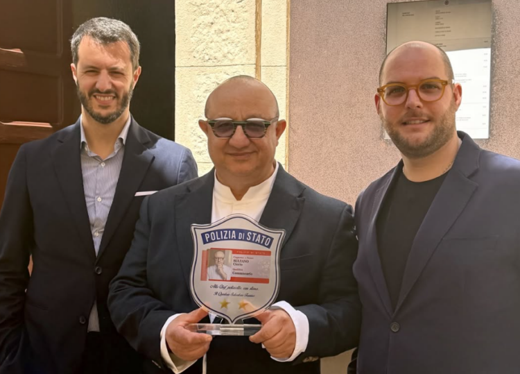 Ragusa, lo chef Ciccio Sultano insignito dal questore Fazzino