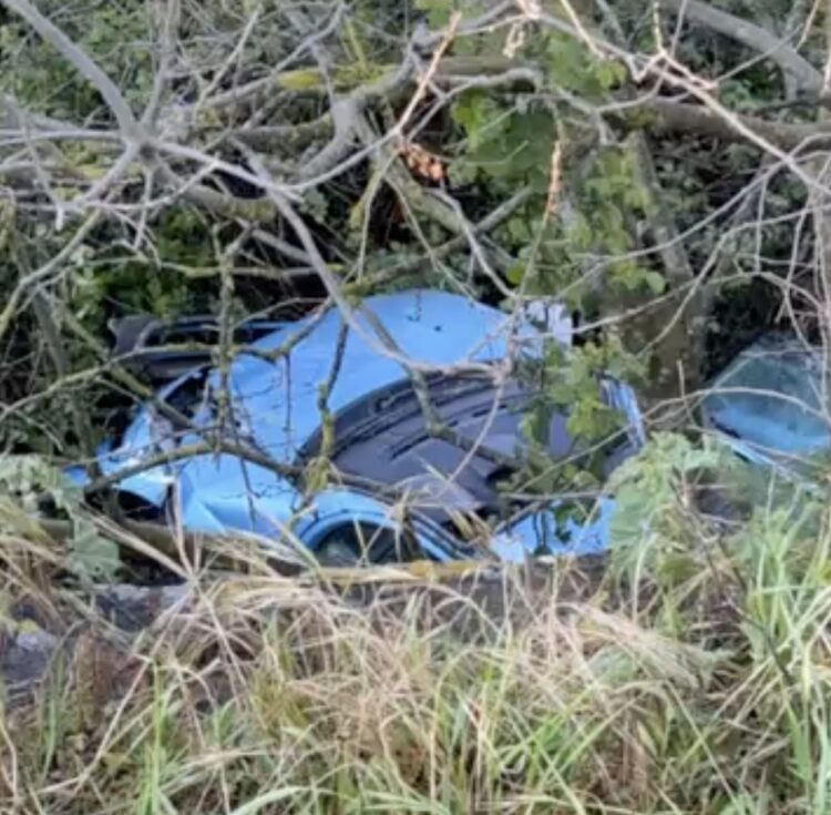 Grave incidente stradale all’uscita di Ragusa, tre feriti: uno trasferito in elisoccorso