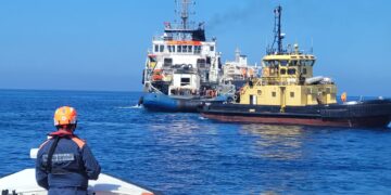 Sversamento di combustibile al largo di Pozzallo, ma era solo una esercitazione antinquinamento