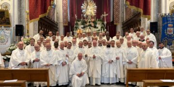 Chiaramonte e la giornata sacerdotale mariana, il simulacro della patrona oggi fa rientro al santuario di Gulfi