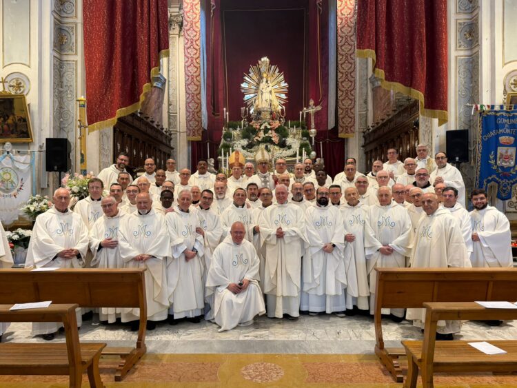 Chiaramonte e la giornata sacerdotale mariana, il simulacro della patrona oggi fa rientro al santuario di Gulfi