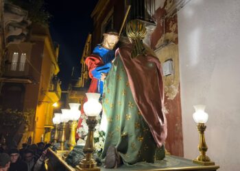 Settimana santa a Ragusa, la processione con il gruppo statuario de “La Veronica”