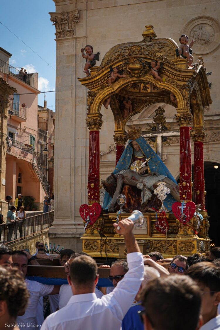 Monterosso e il respiro antico della devozione a Maria Santissima Addolorata