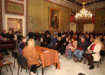 Scicli, la personale di Vincenza Trovato attira il grande pubblico